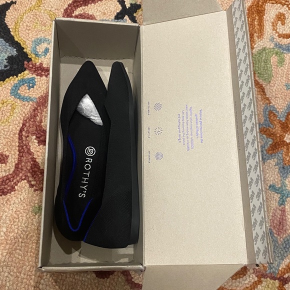 Rothy's The Point II Sz 9 Black and Blue Flats - Picture 5 of 6